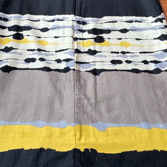 Elegant Gap sateen sheath 12 - Picture 4 of 4